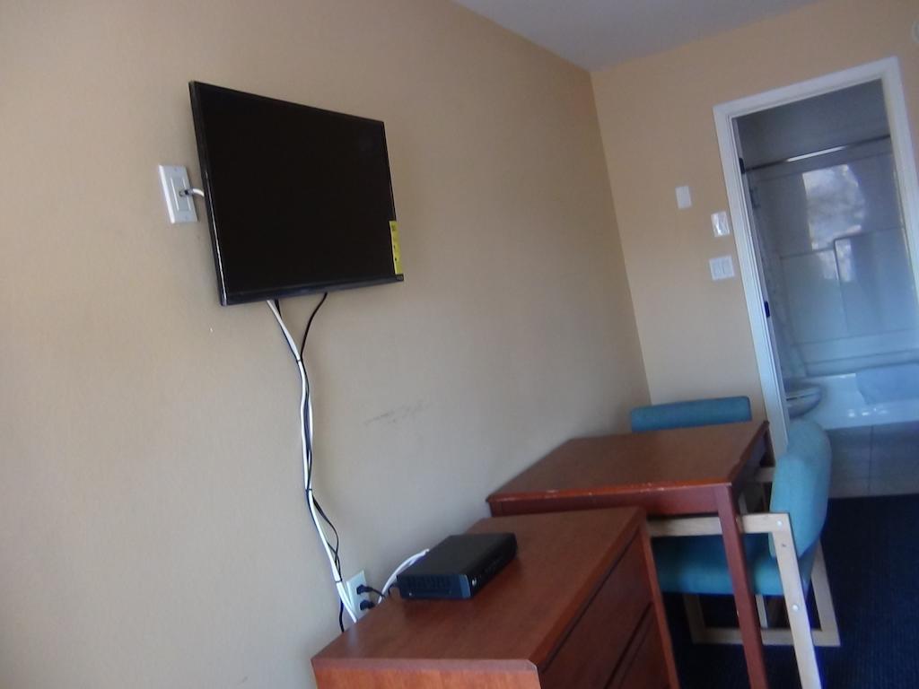 Desert Inn Motel Корона Стая снимка